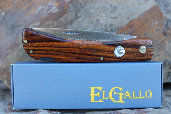 El Gallo EG99L Wood Handle Large Lockback D2 blade