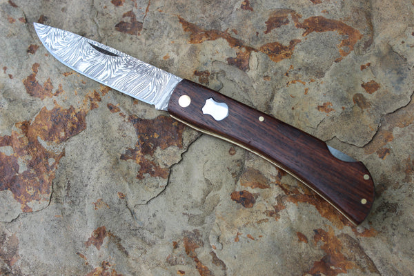 El Gallo EG99Ldam Wood Handle Large Lockback Damascus (Heraldic)