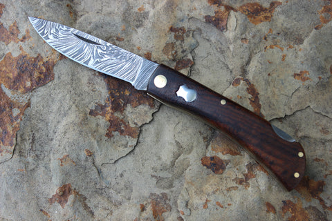 El Gallo EG99jrLdam Wood Handle Small Lockback Damascus