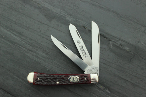 Vintage Trapper Pattern with Red Pick Bone Handles