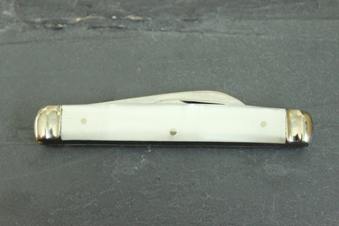 Vintage Congress Pattern with Imitation Pearl Handles