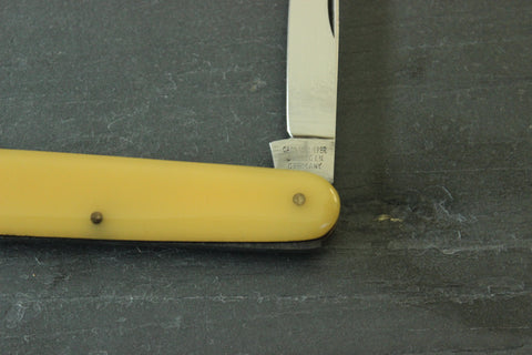 Vintage Office Knife Pattern with Yellow Plastic handles