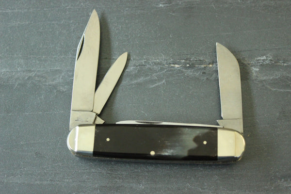 Vintage 4-Blade Utility Pattern with Horn handles Straight Line Markings