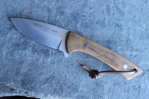 Muela Hunting Knife Olive Handle (MUCOL9OL)